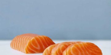 Norwegian salmon is the secret to healthy and radiant skin in the summer