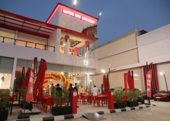 Dave’s Hot Chicken expands in Riyadh with first drive-thru branch in the region