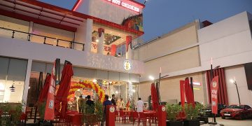 Dave’s Hot Chicken expands in Riyadh with first drive-thru branch in the region