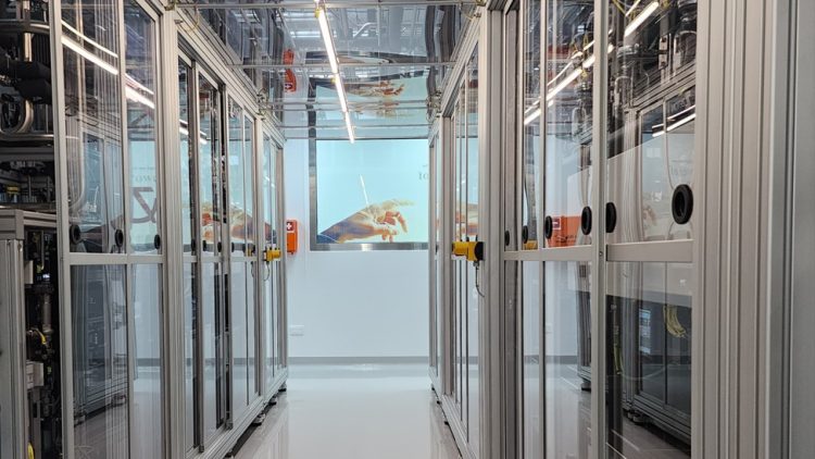 Tate & Lyle launches pioneering new automated lab in Singapore for mouthfeel solutions