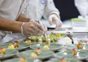 The Heat is On: Culinary Creativity to Take Centre Stage During Live Chefs’ Table at The Hotel Show