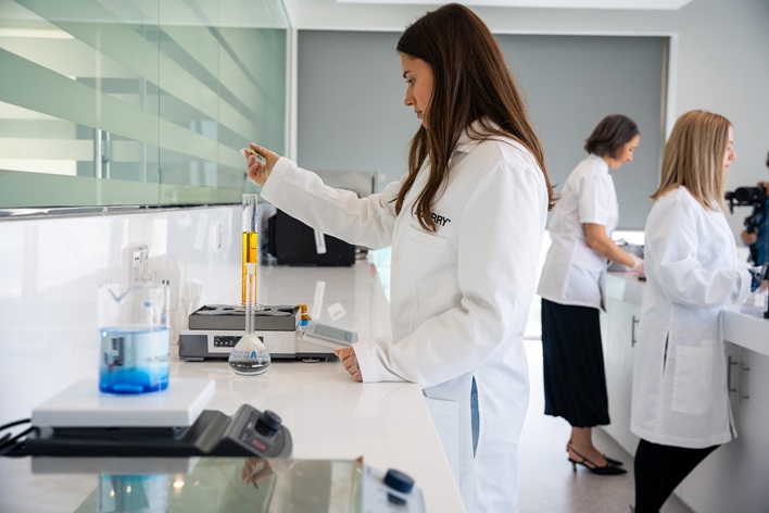 GNT opens new Middle East application laboratory for plant-based EXBERRY® colors