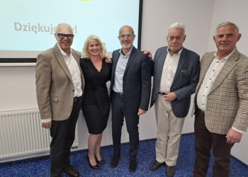 Poland dairy ‘Polmlek’ filling new ESL and Aseptic (low acid) dairy products and desserts in spouted pouches