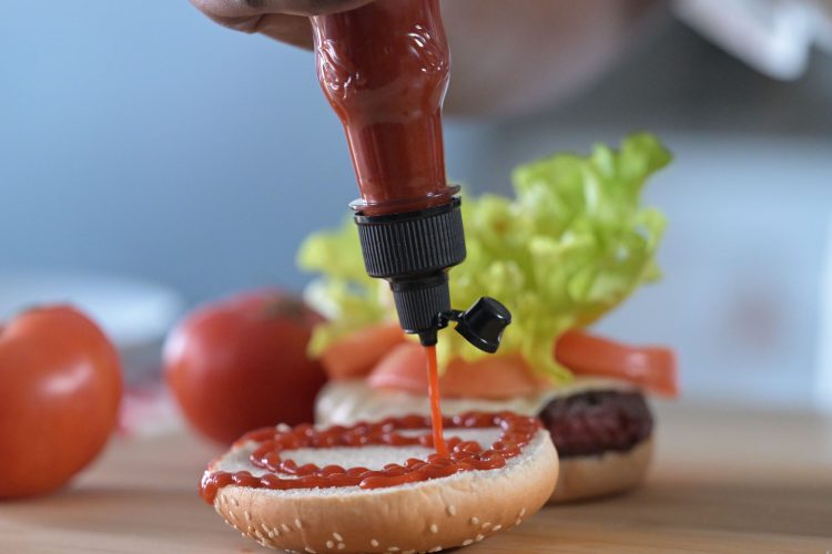 Aptar Closures Expands Portfolio to Bring Diverse Dispensing Solutions to Specialty Sauce Market