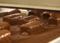 AAK’s new cocoa butter equivalent overcomes enrobing challenges – even when used at high levels ​
