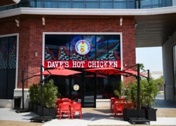 Dave’s Hot Chicken Expands Saudi Arabia Presence with First Al Khobar Branch